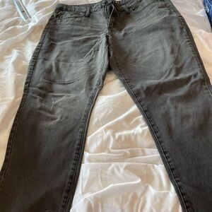 Universal thread, high-rise straight jeans. Raw hem.